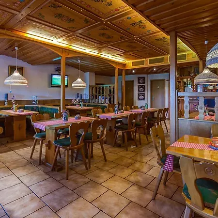 Hotel Berggasthof&hotel Kranich, Hinterrod