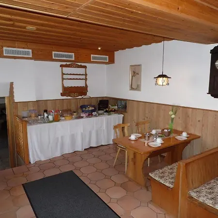 Berggasthof & Kranich, Hinterrod 3*