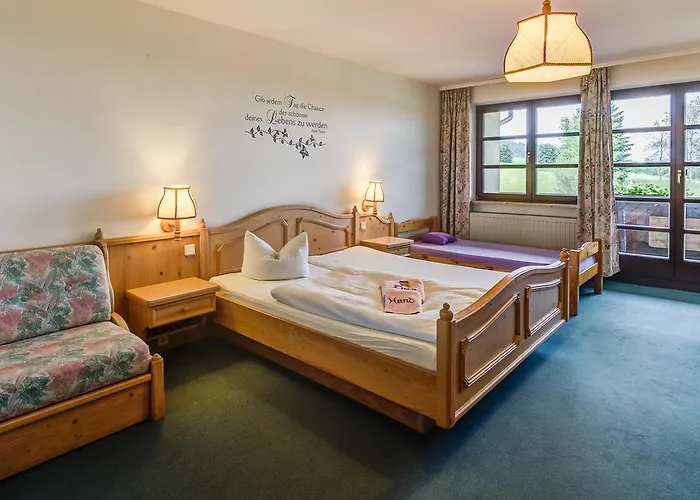 Berggasthof&hotel Kranich, Hinterrod 3* Eisfeld