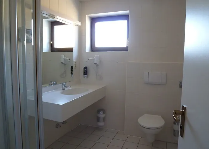 Berggasthof&hotel Kranich, Hinterrod Hotel Eisfeld