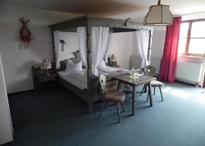 Hotel Berggasthof&hotel Kranich, Hinterrod 3*